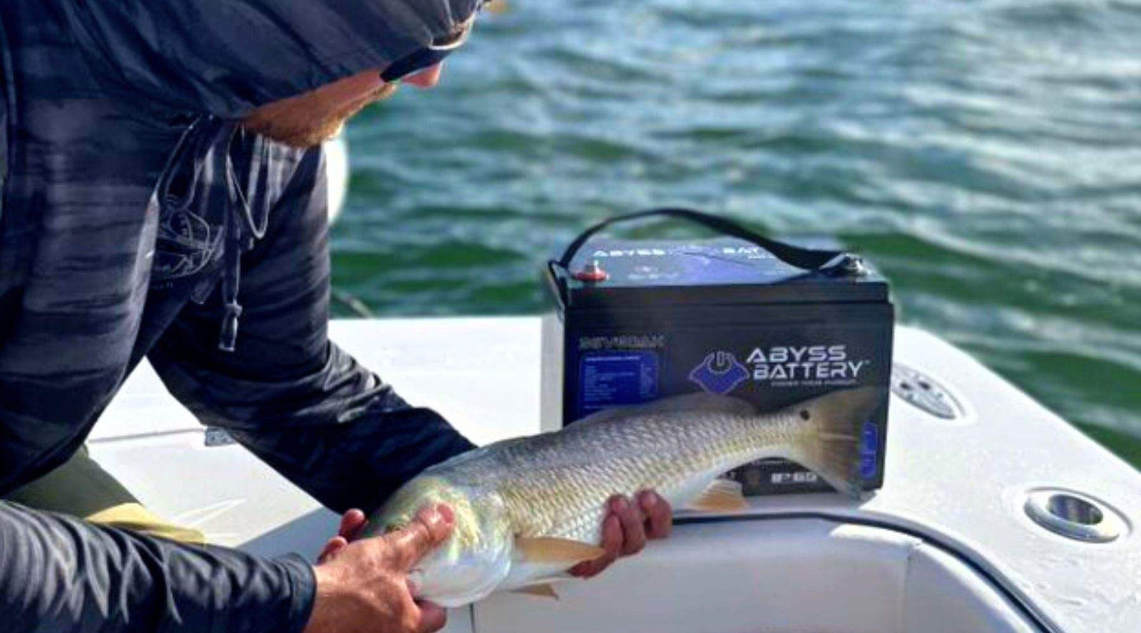 How Marine Batteries Make Your Boat More Eco-Friendly