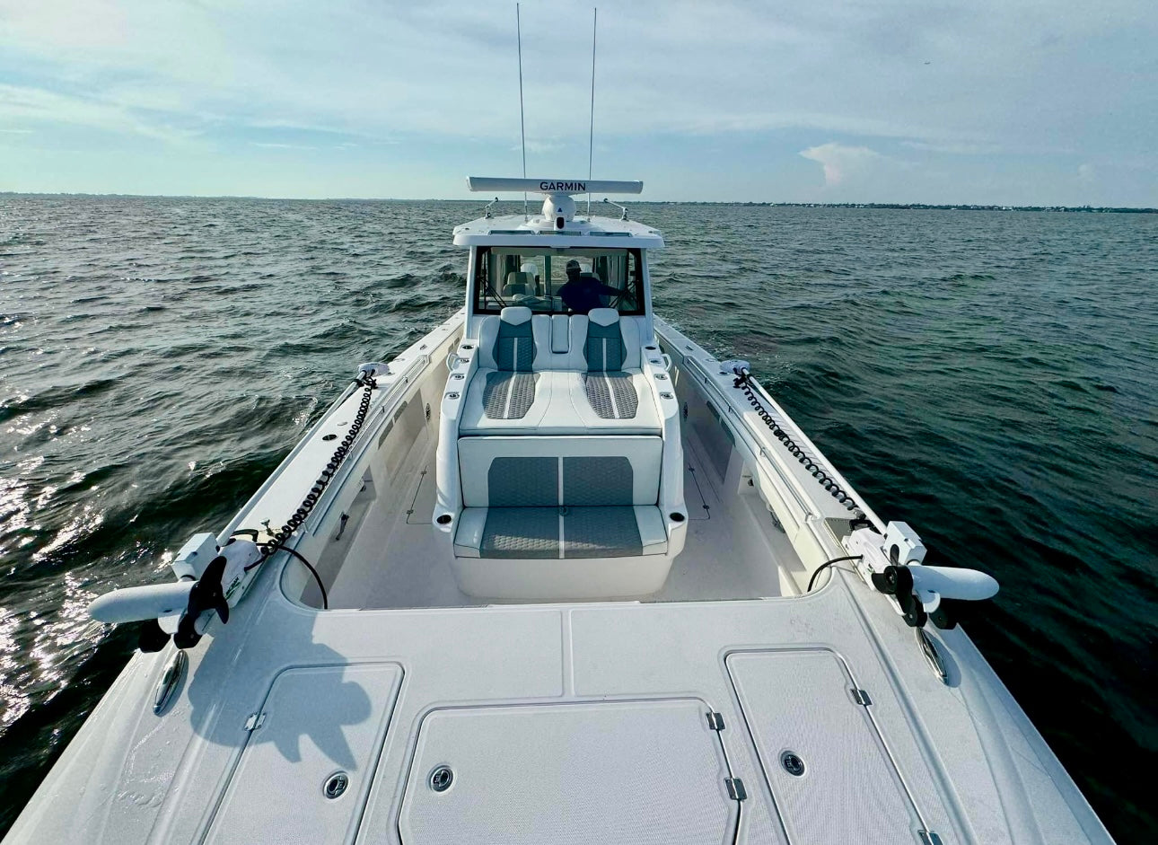 10 Trolling Motor Battery Troubleshooting Tips